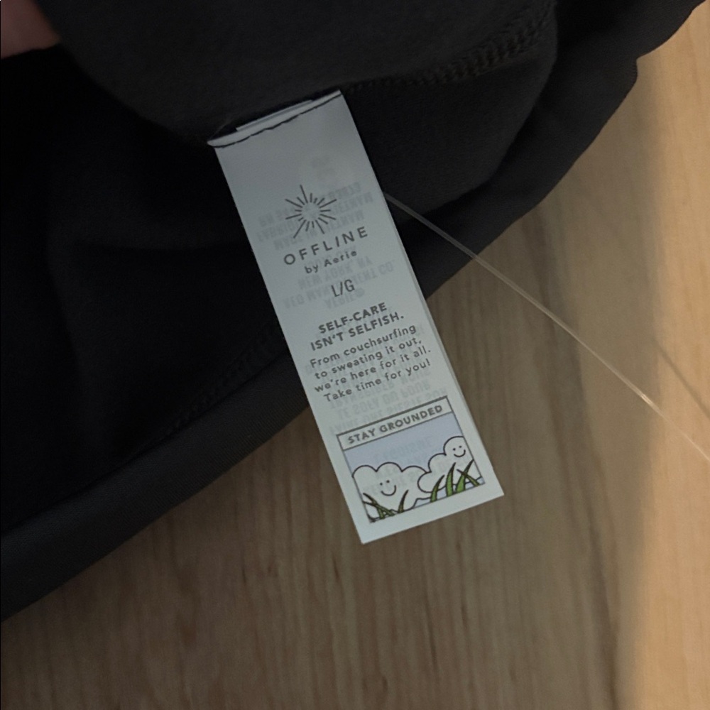 Gray Quarter-Zip Pullover NWT - image 6